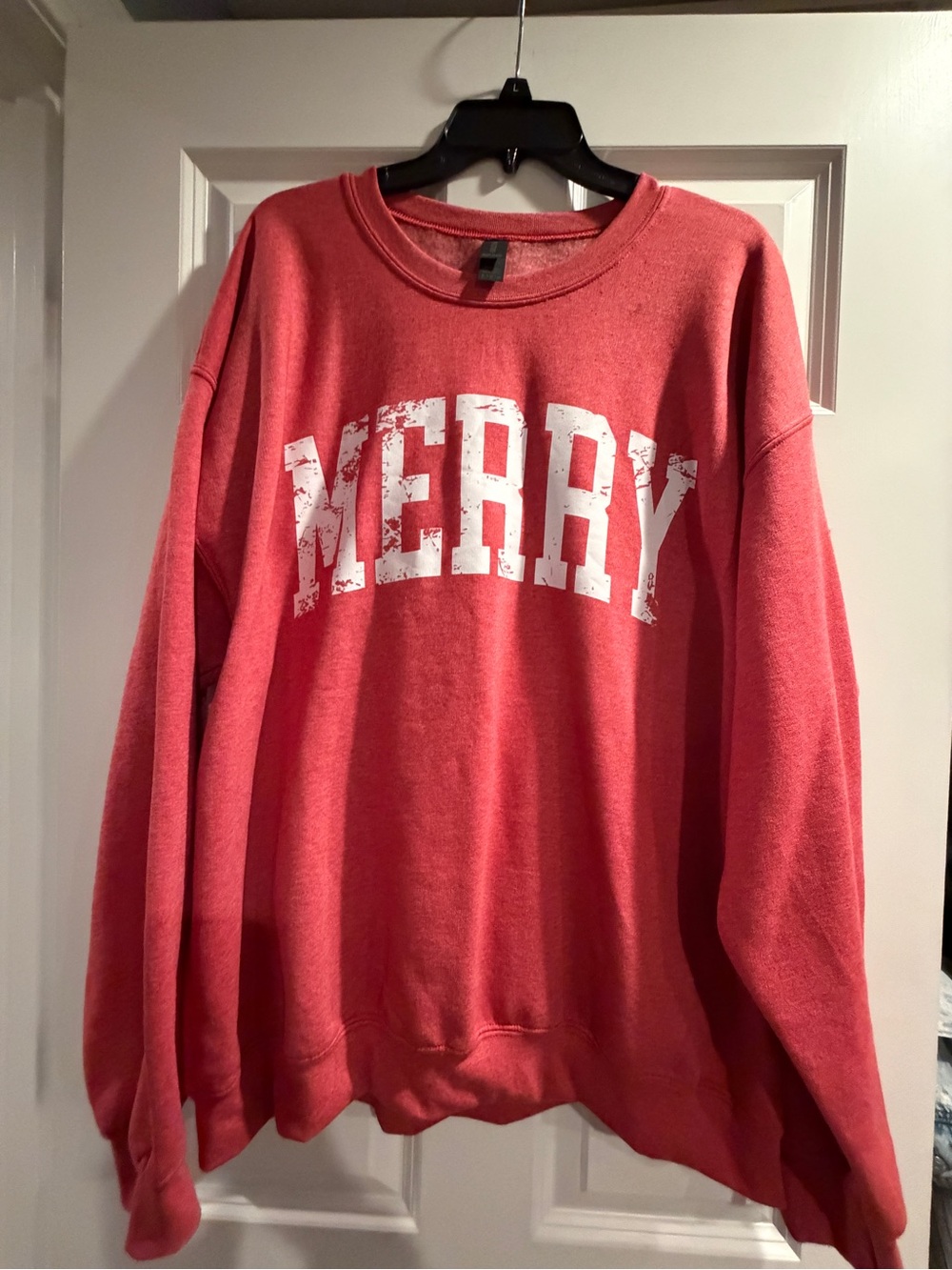 Gildan Red 'MERRY' Graphic Sweatshirt